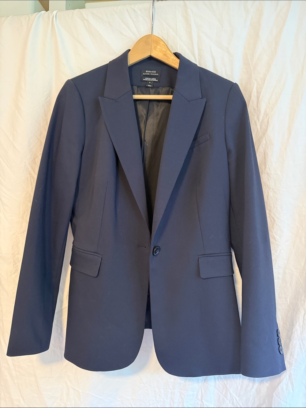 RW&CO. Navy Single-Button Tailored Blazer